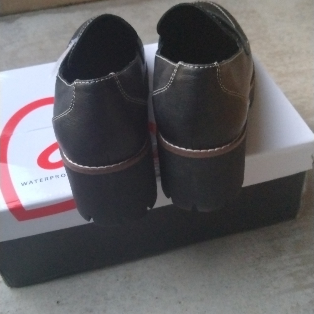 NWT Blondo Leather waterproof loafers size 9 - Picture 4 of 11